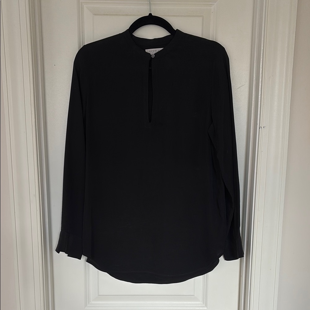 Everlane black silk Long Sleeve blouse